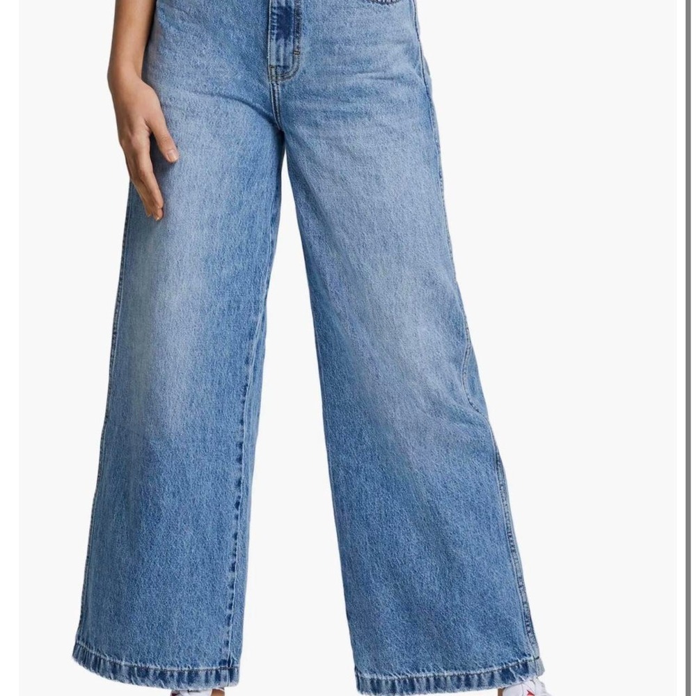 Wrangler High Waist Wide Leg Jeans - Picture 3 of 3